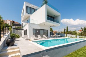 Luxury villa for booking